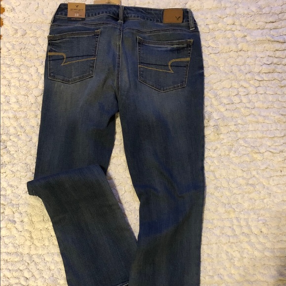 American Eagle boot cut jeans. - Picture 5 of 6